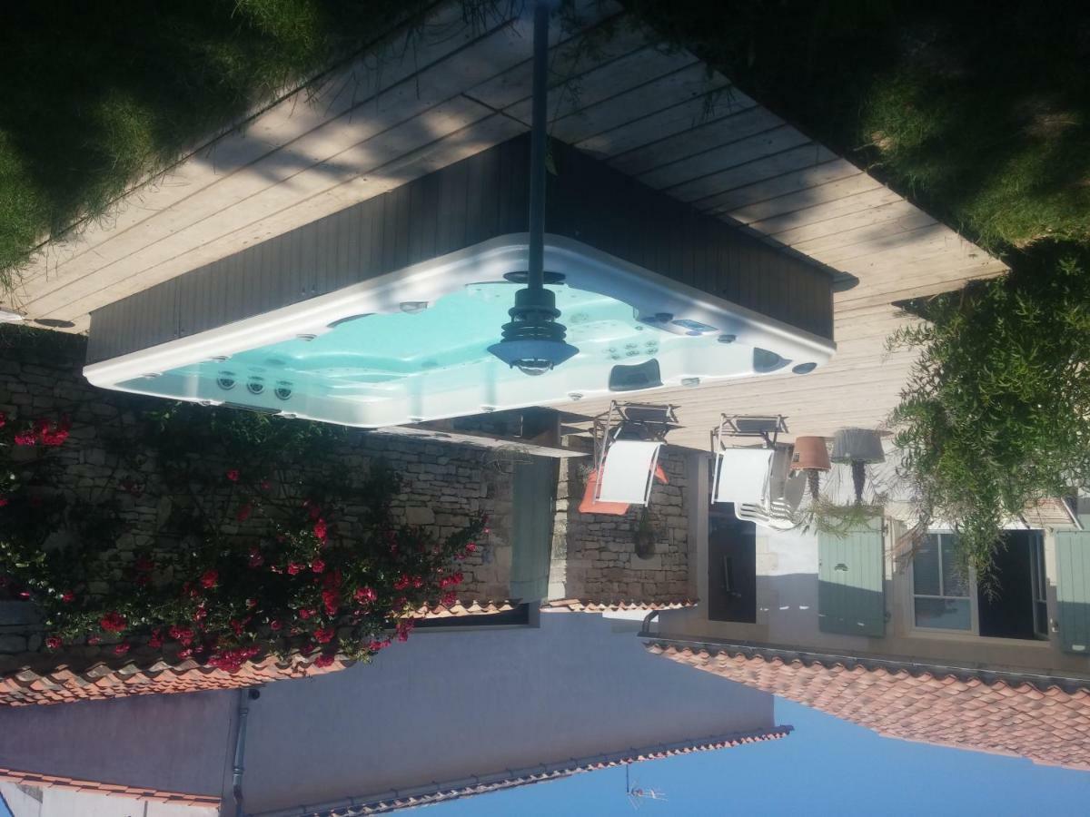 L'Ile De Re Les Trois Moulins Otel Saint-Martin-de-Ré Dış mekan fotoğraf